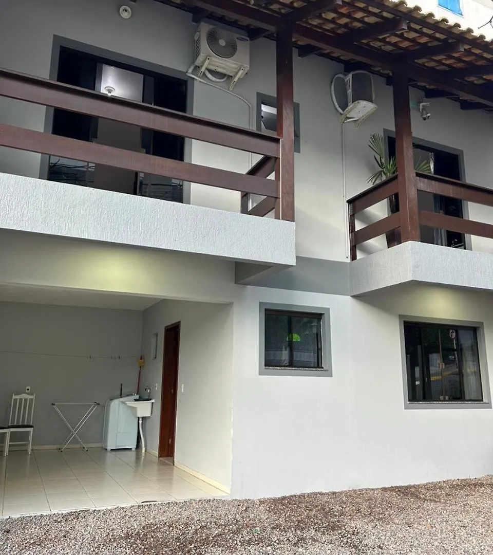 Aconchegante Sobrado Villa Bombas Brazil